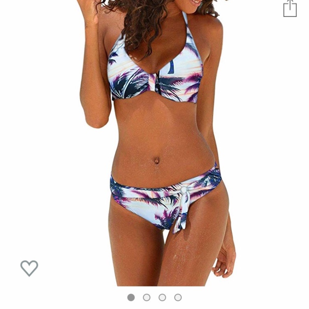 Tropical Bikini 👙 🏝 - Picture 2 of 4